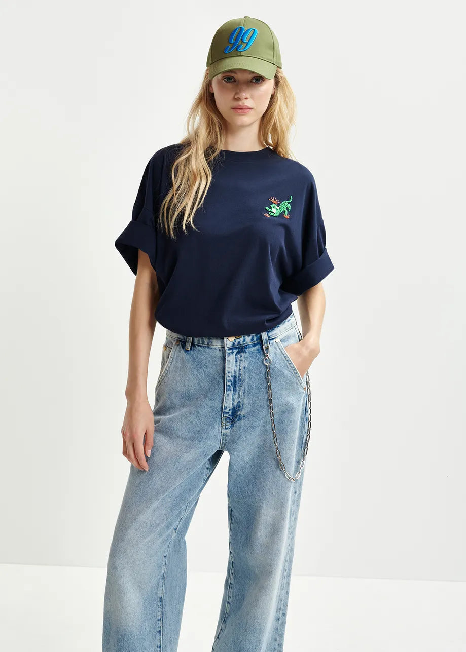 Hungle Embroidered T Shirt