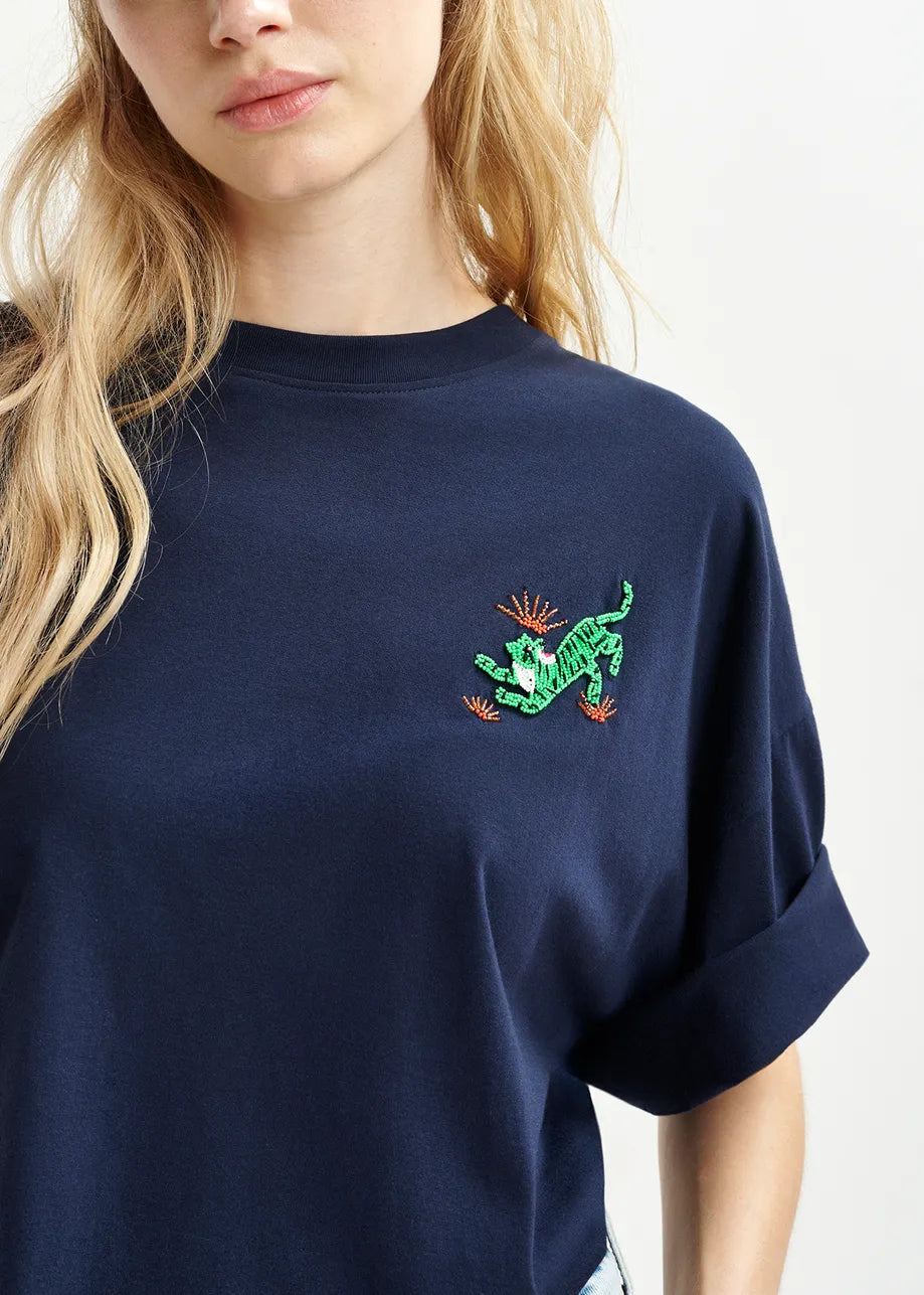 Hungle Embroidered T Shirt