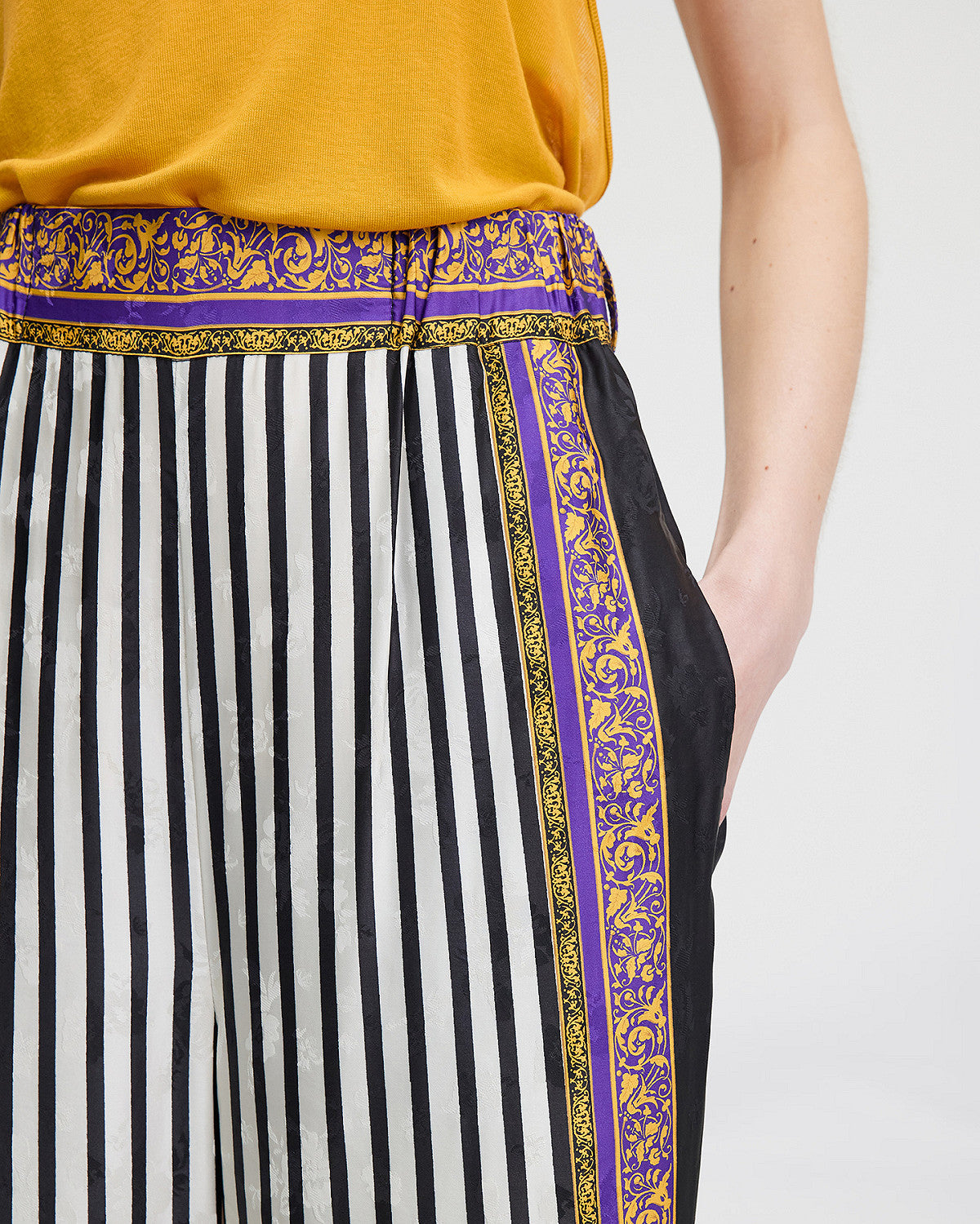 Cumba Corto Maltese Pants