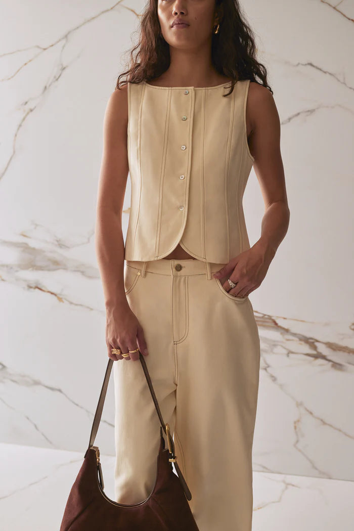 The Klara Vest