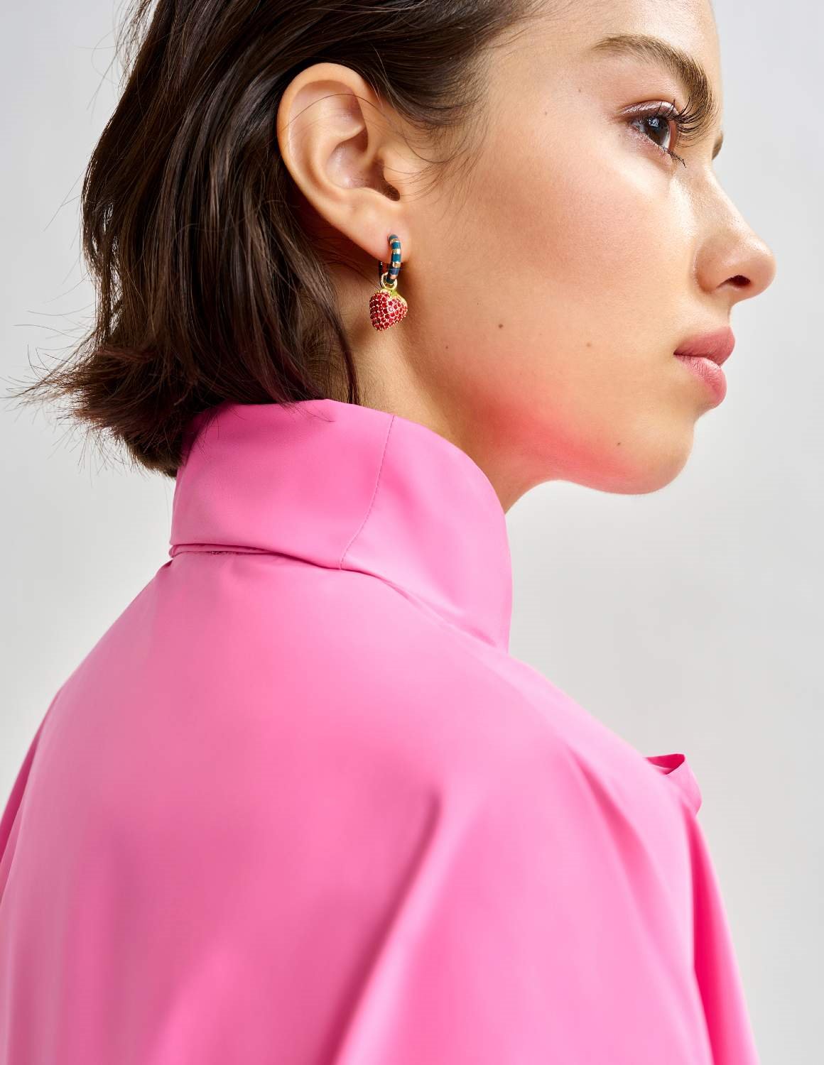 Istoli Jewel