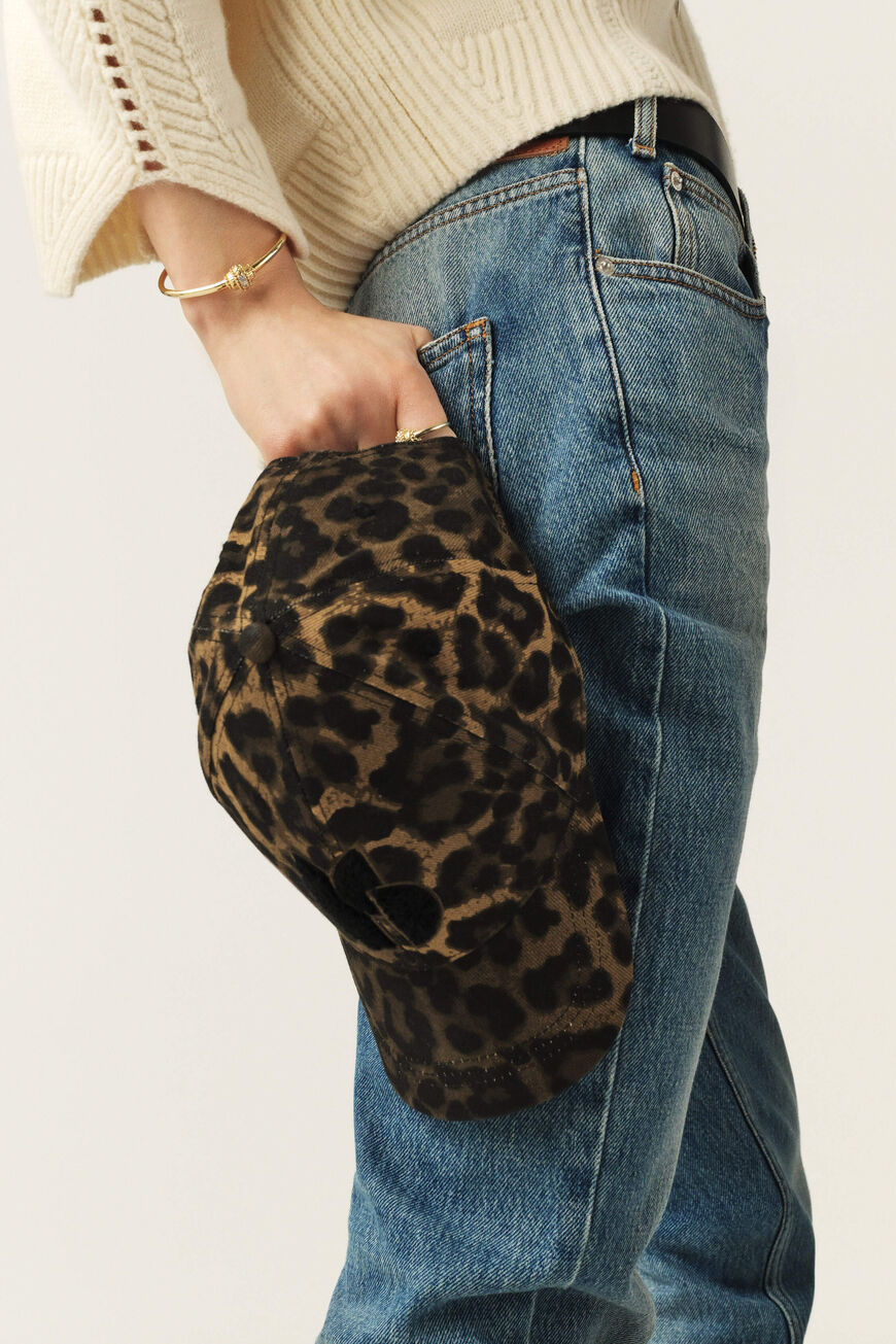 Hino Leopard Hat
