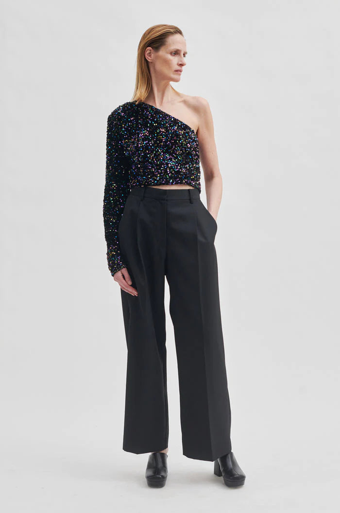 Wintermalia One Shoulder Top