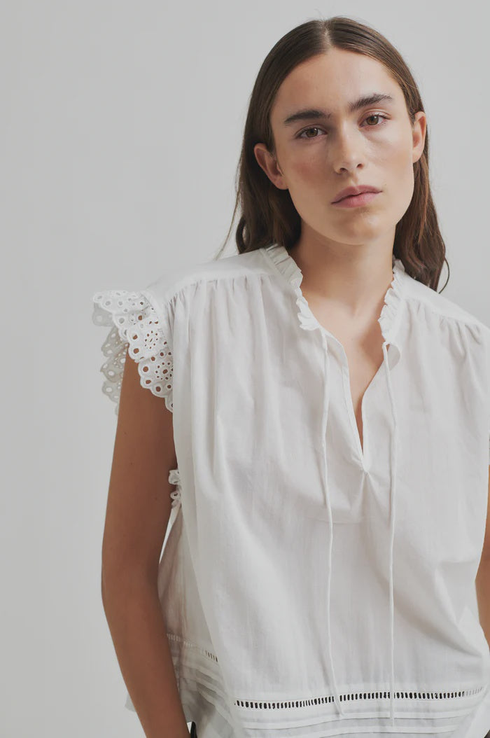 Limona Broderie Top