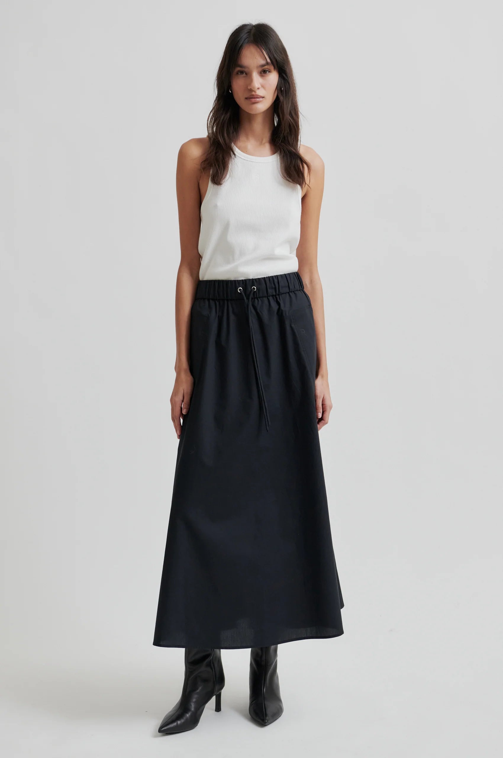 Alisa Trim Detail Skirt