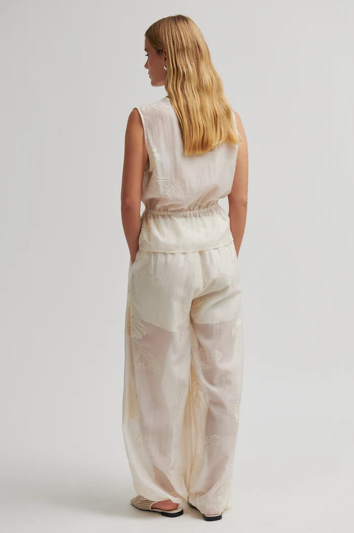 Vira Sleeveless Top