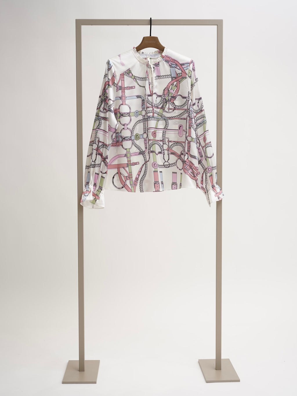 Blouse 6171 - Chains and belts