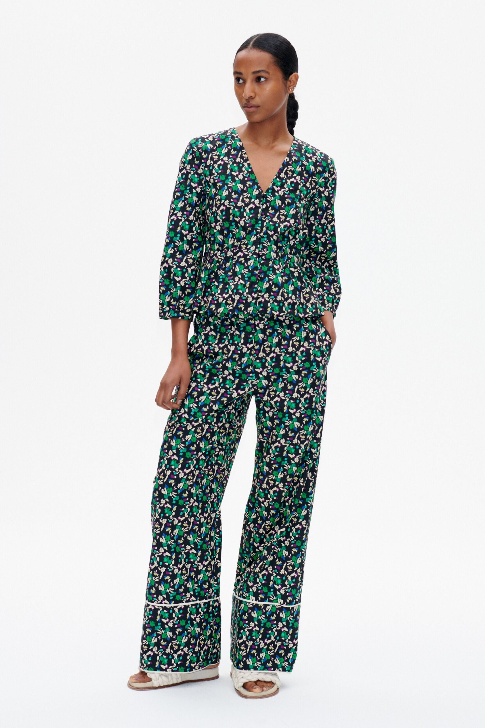 Mayzie Blouse Black Dandy Flower