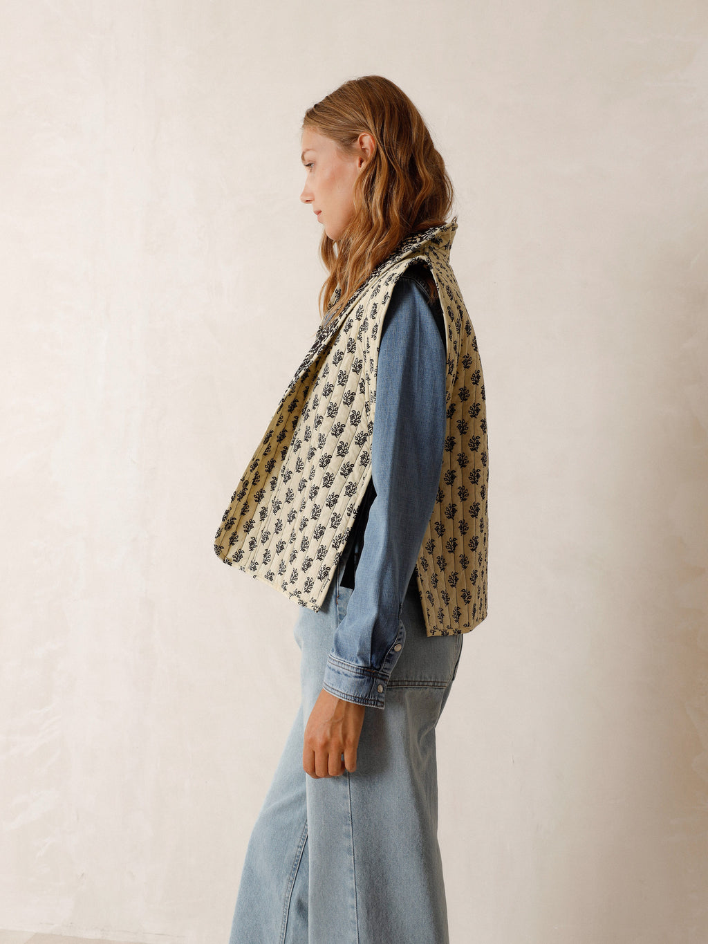 Reversible Vest - Negro/Ecru