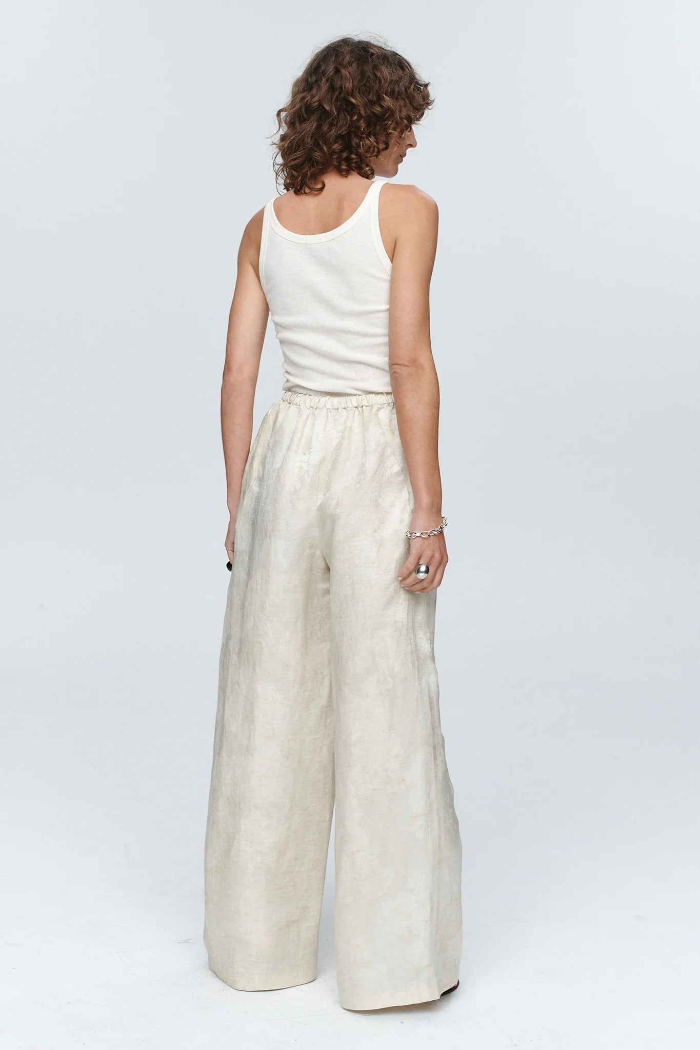 Alicia Pant - Moss