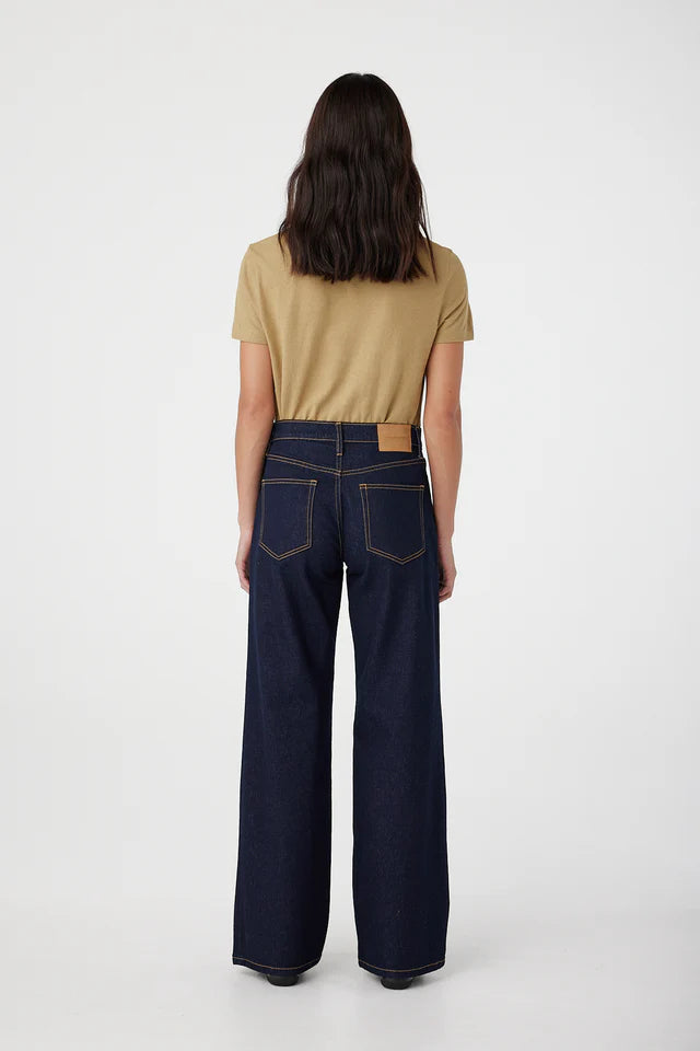 Mia Mid Wide Jeans in Night