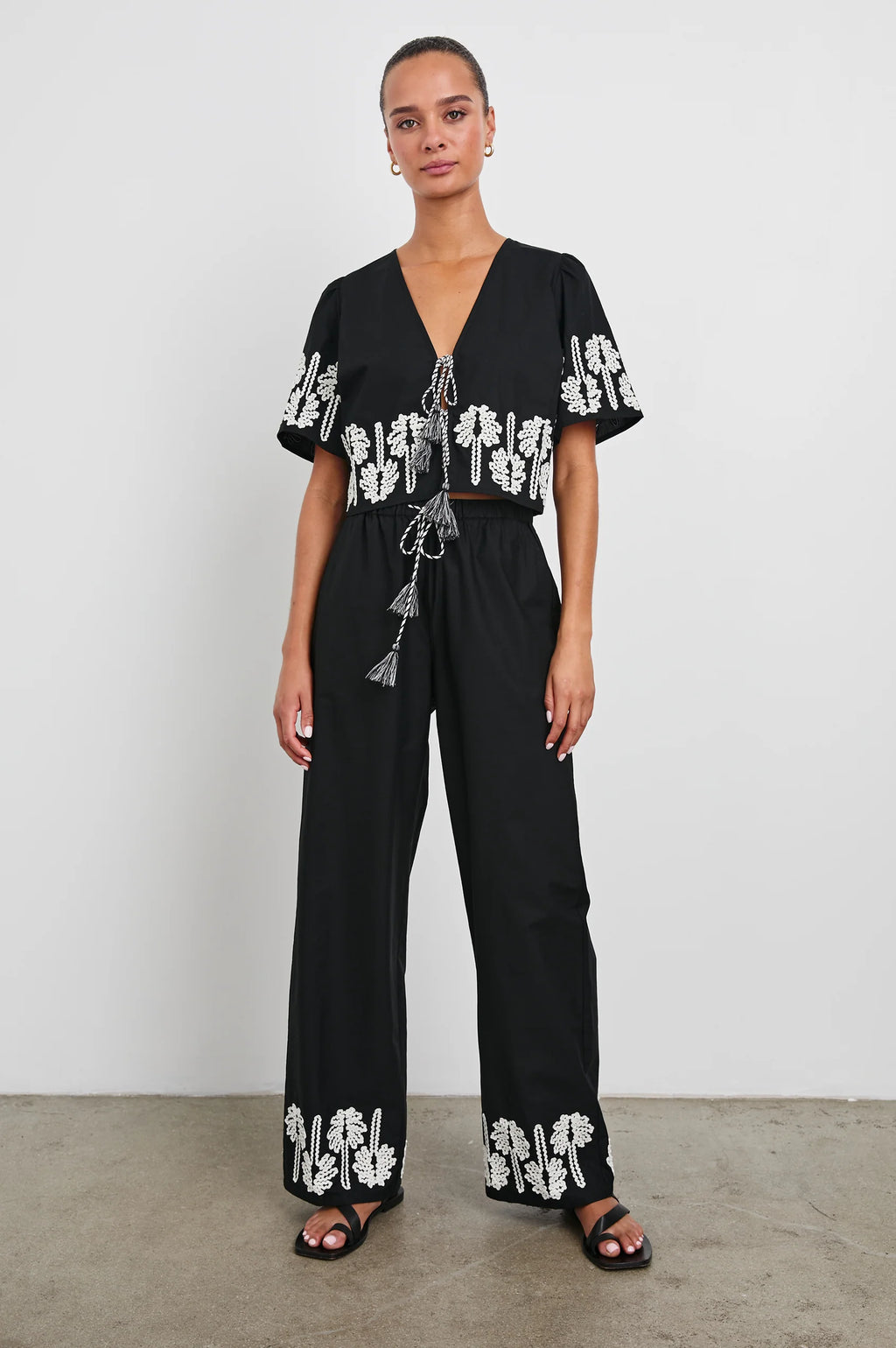 Emmie Pant - Black/Ivory Palm Trees