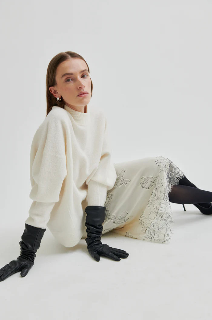 Wila Lace Skirt
