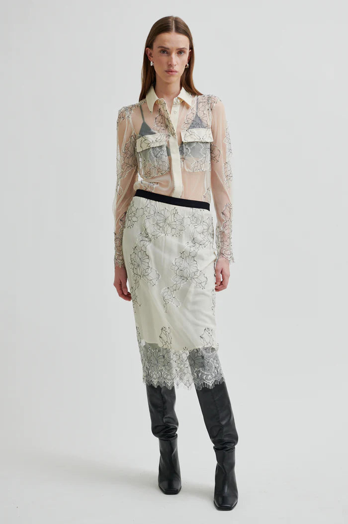 Wila Lace Skirt