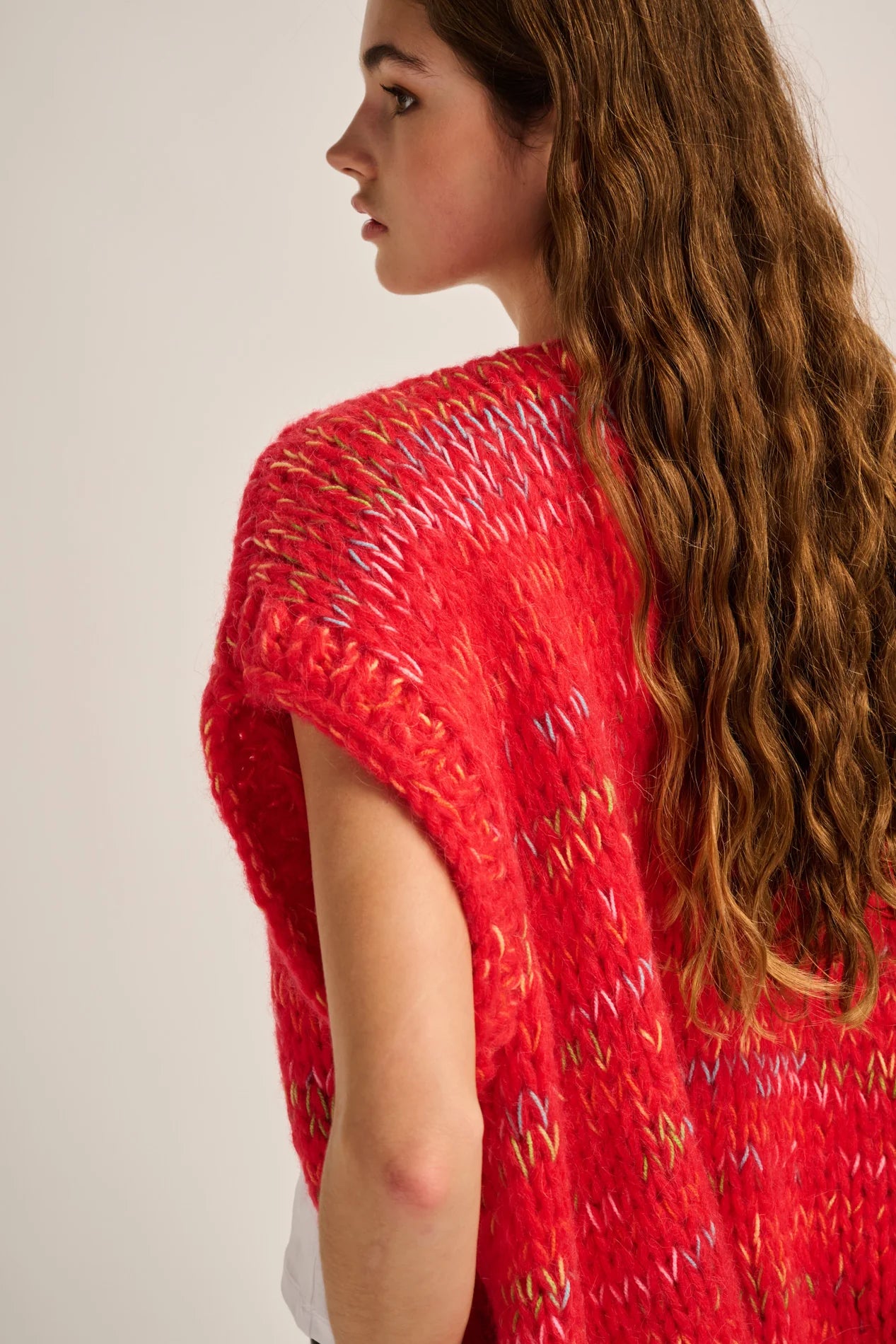 Mae Sleeveless Cardigan - Red Multi