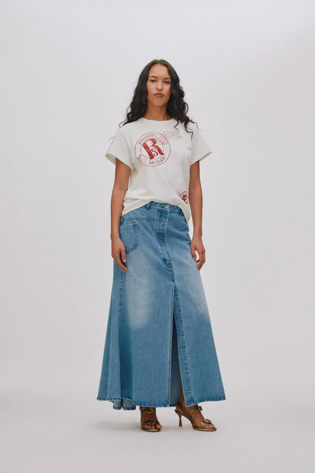 Ambla Postal Tee