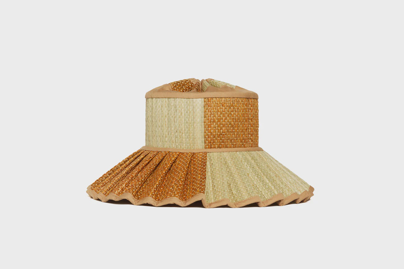 Honey bird Garden Capri Hat