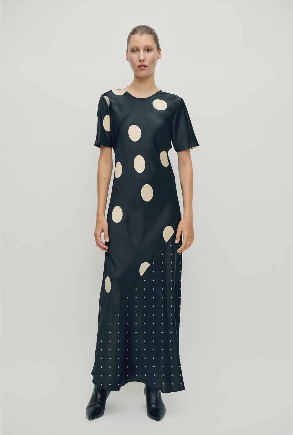 Short Sleeve Bias Dress - Large Polka Dots