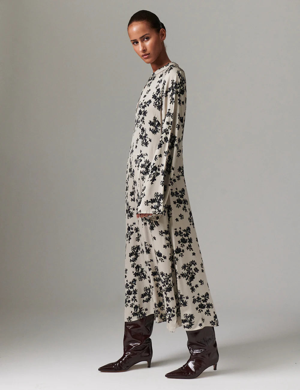 Walker Dress - Stretched Floral