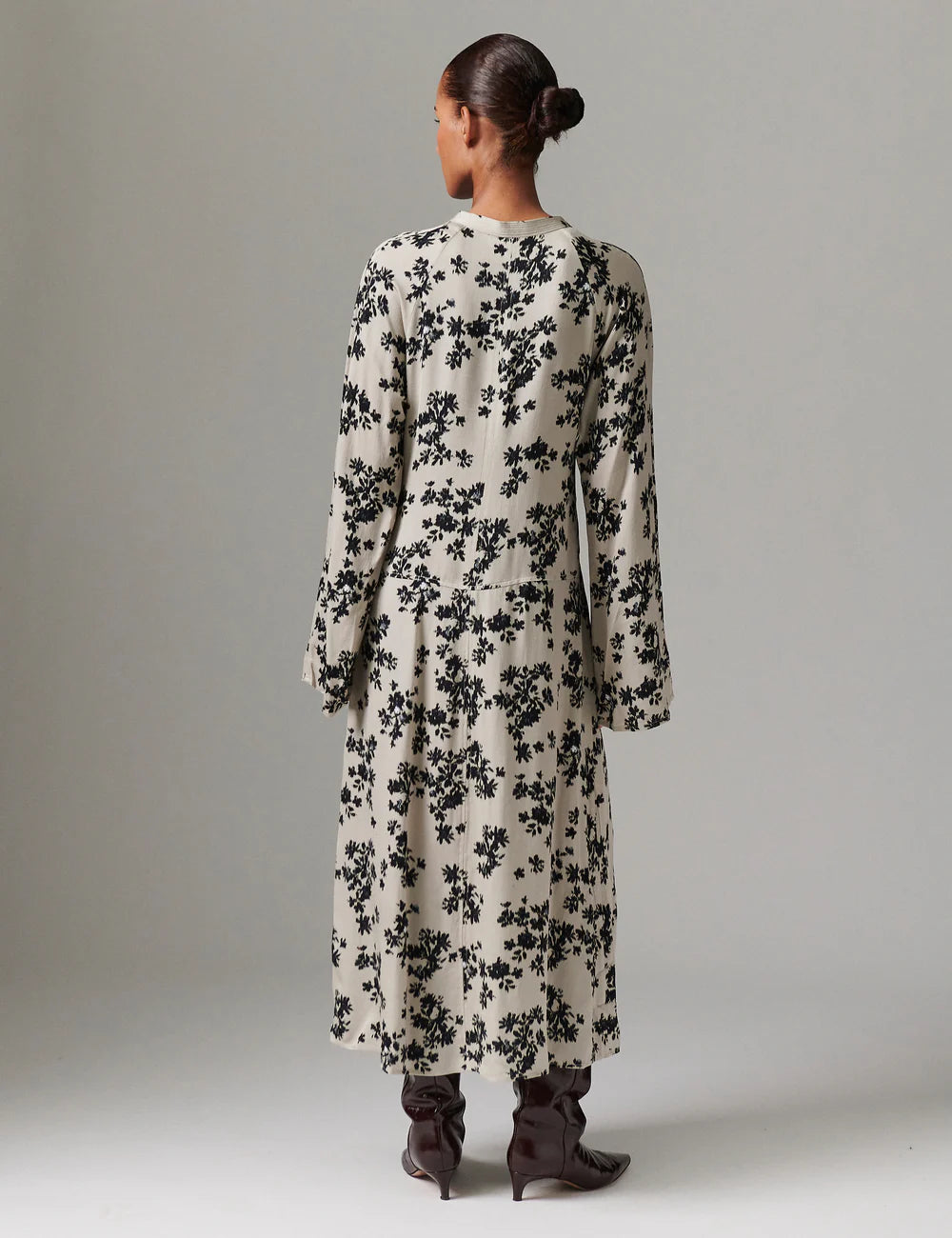 Walker Dress - Stretched Floral