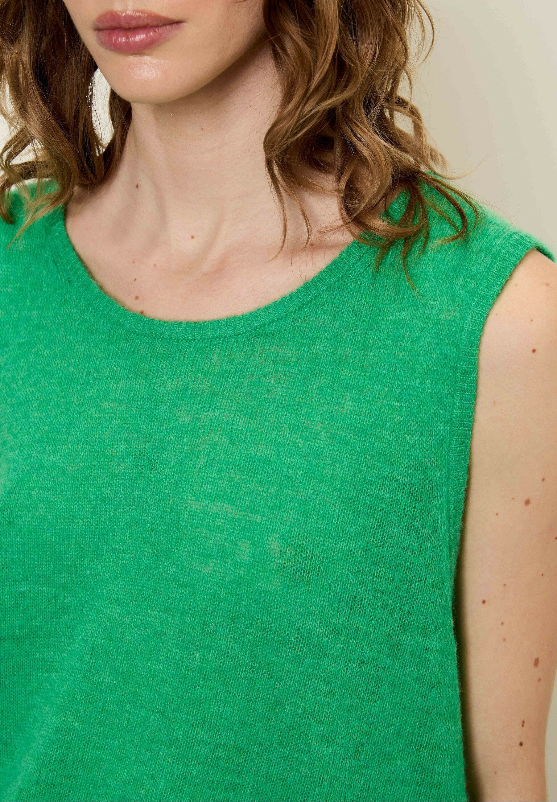 Dumy Tank Top