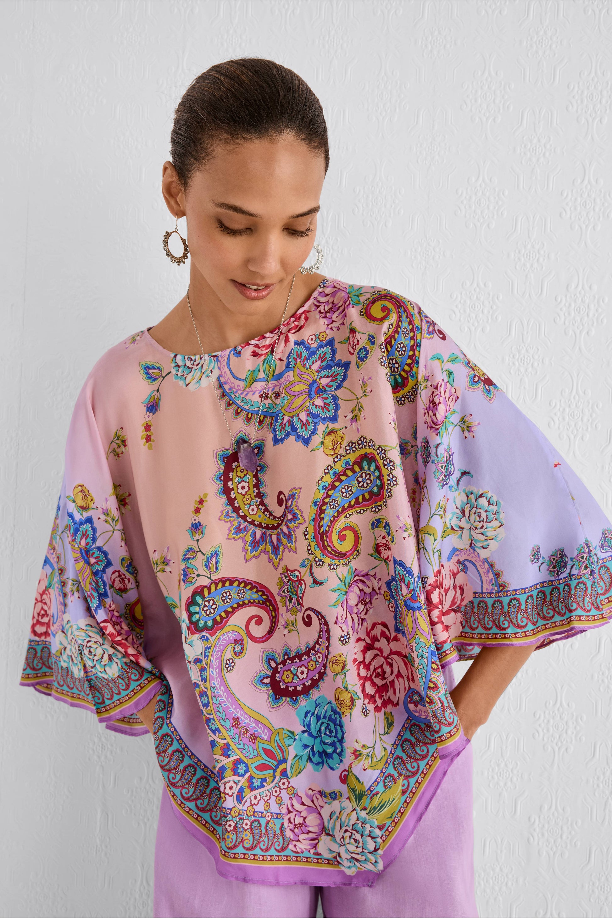 Koko Lounge Poncho