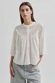 Ericae Blouse