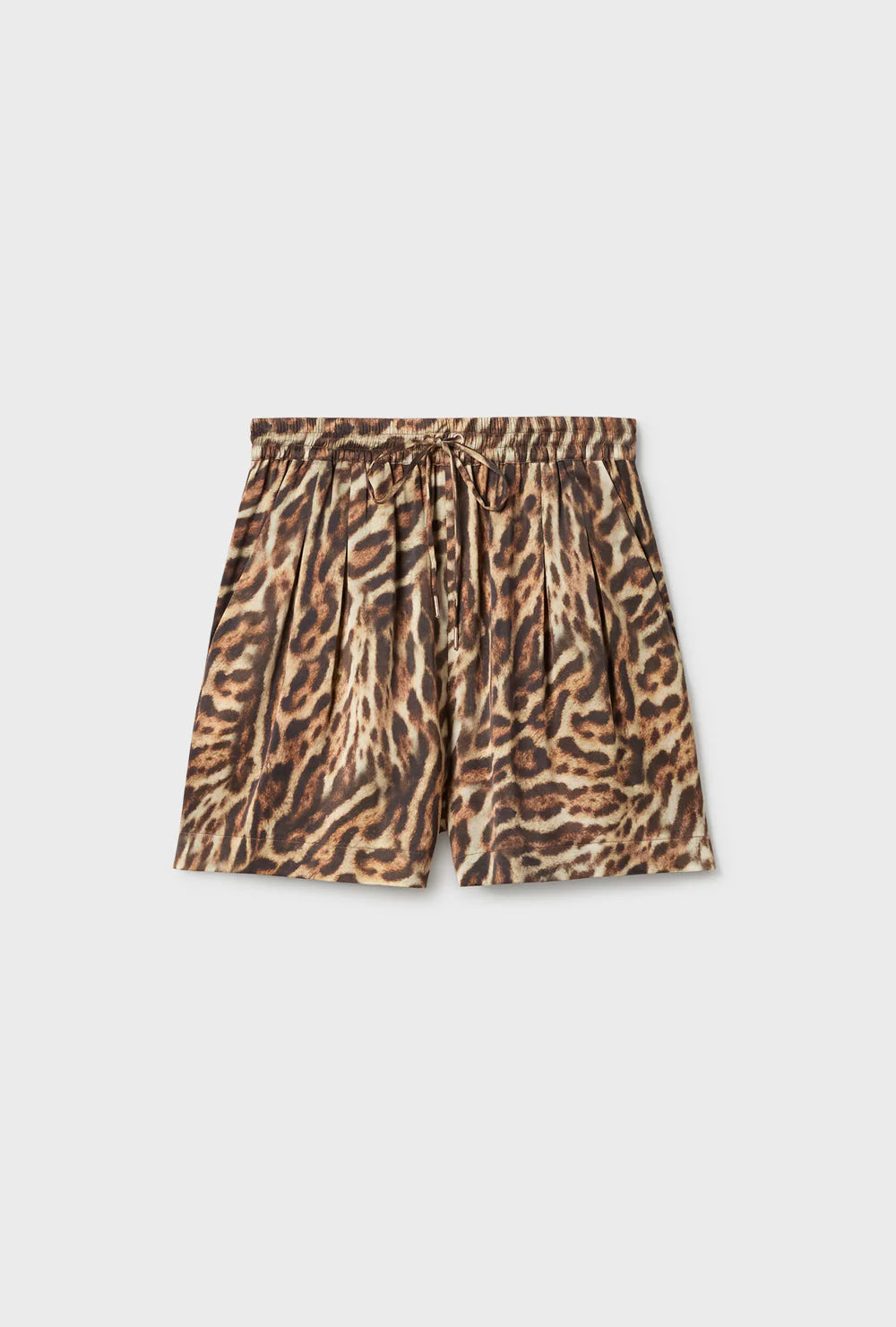 H&m leopard hotsell shorts