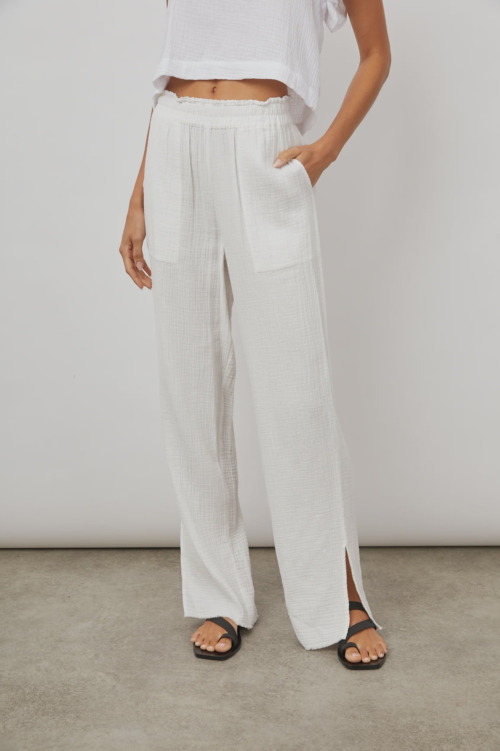 Leon Pant - White